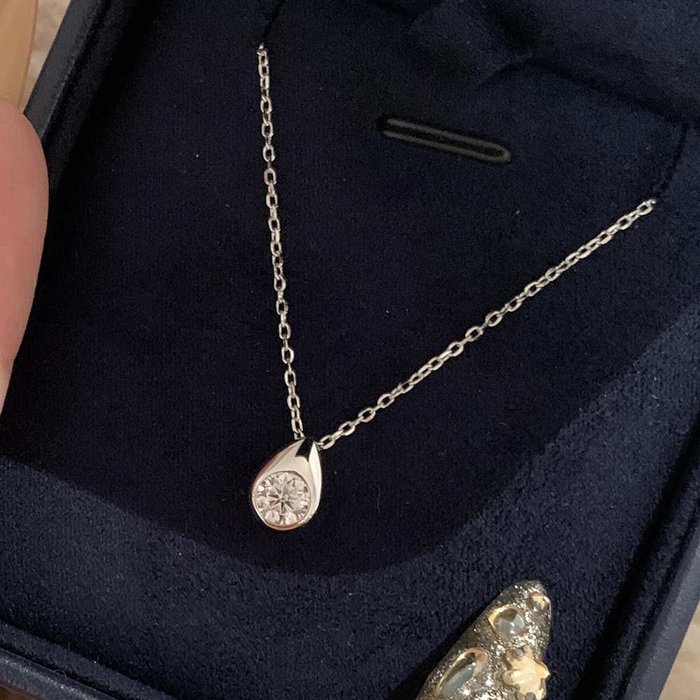 0.3/0.5CT Solitaire Diamond Mo - Bezels Set Pendant บทวิจารณ์และราคา