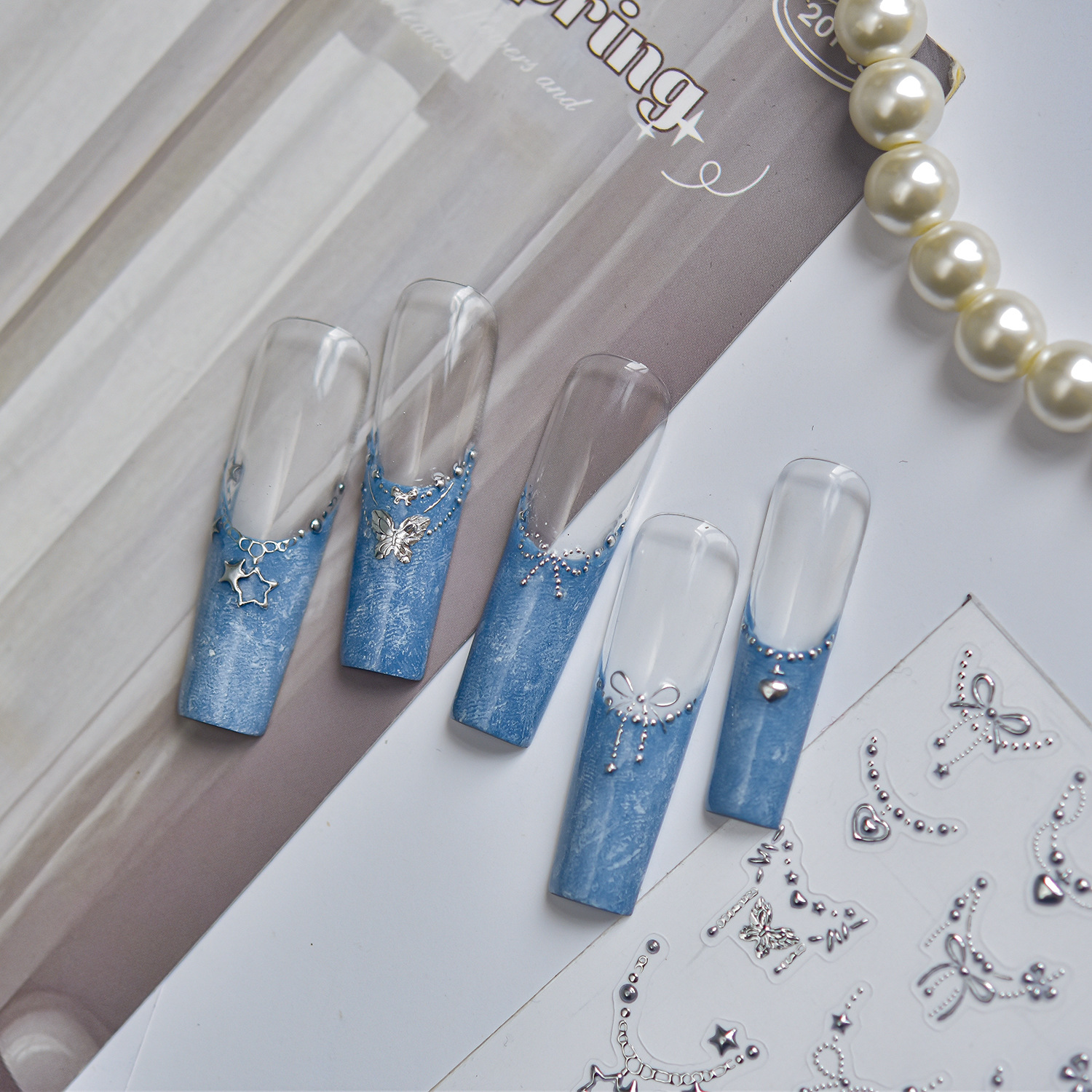 Exquisite Bow Metal Nail Stick - Gold Foil Flakes บทวิจารณ์และราคา